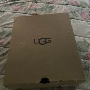 Gently Used UGGS
